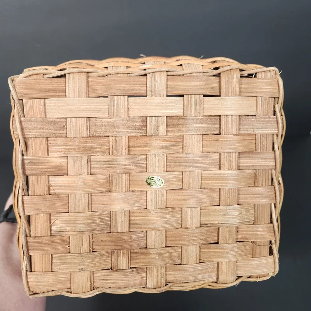 BATH & BODY WORKS Vtg Woven Basket Green Tan Decor Cottage Cottagecore Farmhouse